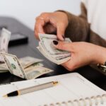 دليلك الشامل لاختيار افضل ماكينة عد نقود ومعرفة سعر ماكينة عد نقود مناسب